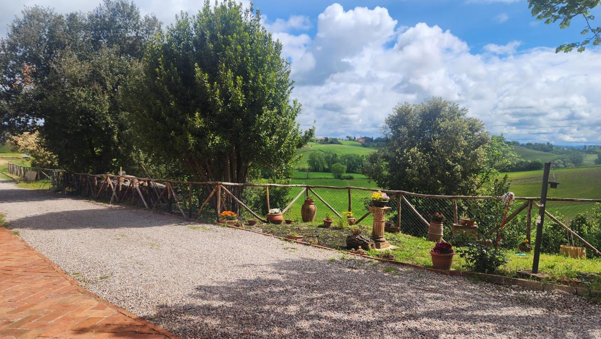 Villa Sestilia Siena Bagian luar foto